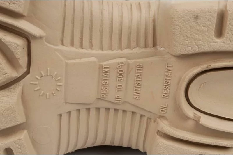 Varnostni škornji za moške Lavoro, krem