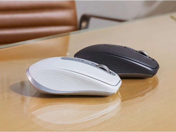 Kompakt in ergonomski miš Logitech MX Anywhere 3S, RF brezžični + Bluetooth, 8000 DPI, Pale Grey