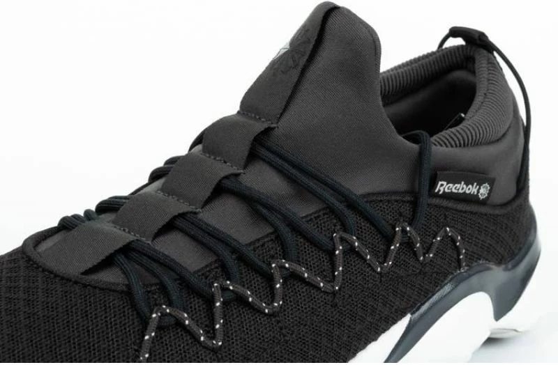 Športne tekaške copate Reebok DMX Fusion CN6060, črne