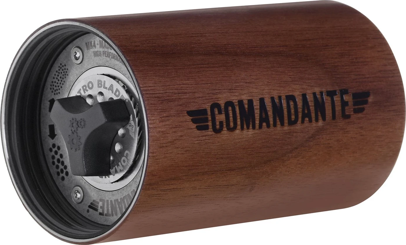 Ročni mlinček za kavo Comandante C40 MK4, rjav