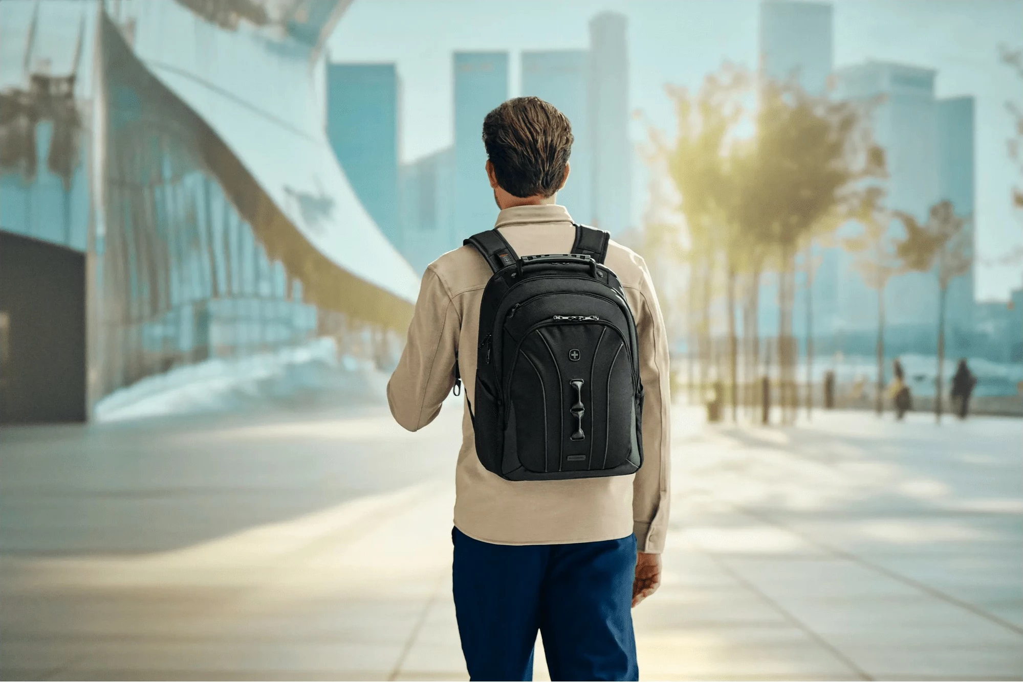 Nahrbtnik za prenosnik 40,64 cm (16'') Wenger Legacy Black Series, črn