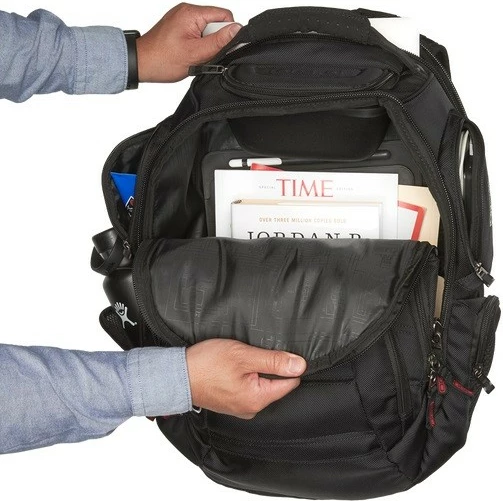 Nahrbtnik OGIO GAMBIT BLACK, 33 L, za prenosnik 15,6", črn