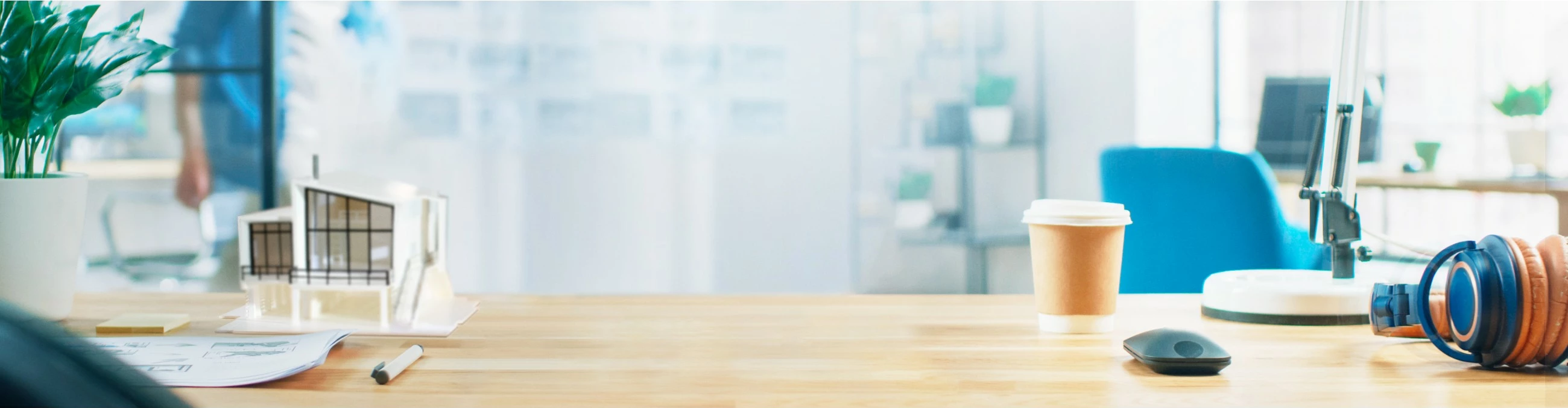 27" 4K Ultra HD LED monitor AOC U27P2CA, črn