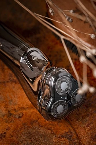 Brivnik za moške z rotacijskim sistemom in trimerjem Adler CR 2925, siv