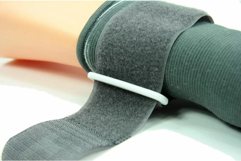 Elastičen opornik za zapestje Body Sculpture BNS 002 XL