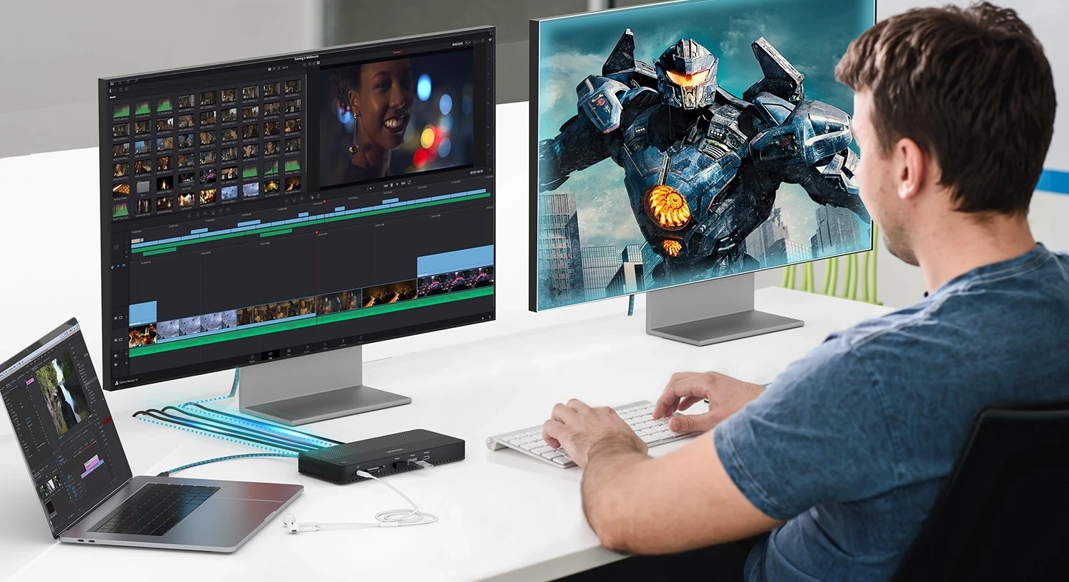 Multifunkcijski dok Unitek 12 v 1, HDMI 8K, USB 4, 100 W, črn