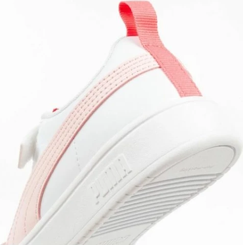 Otroške čevlje Puma, bele
