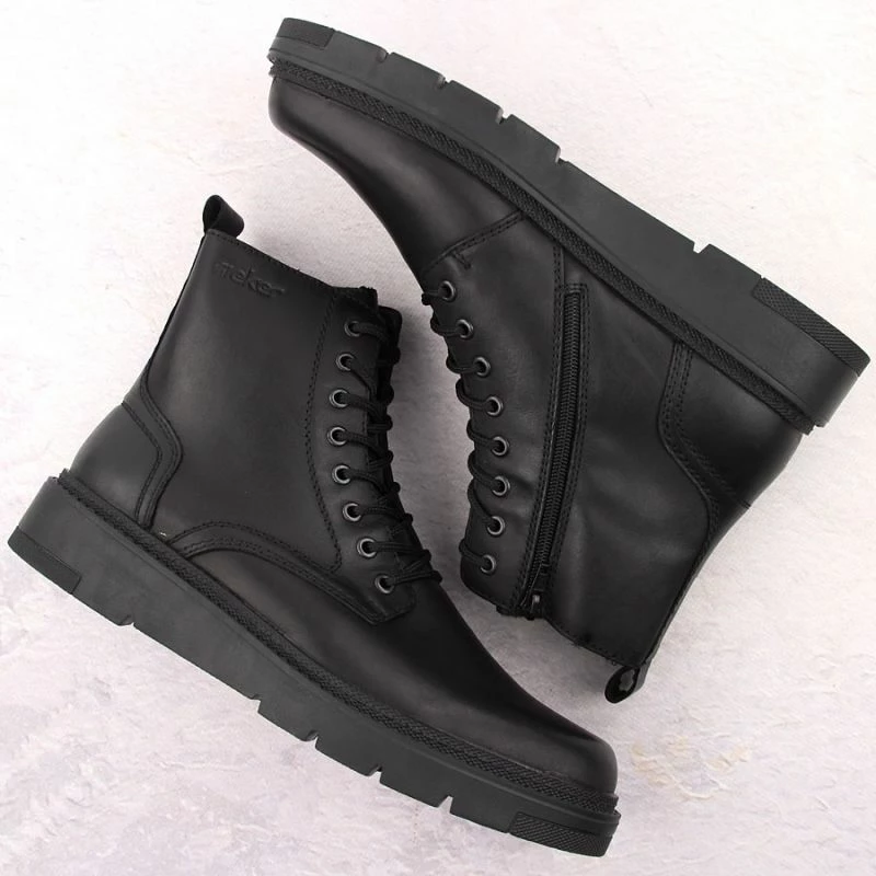 Izolirane čizme za moške Rieker, črne