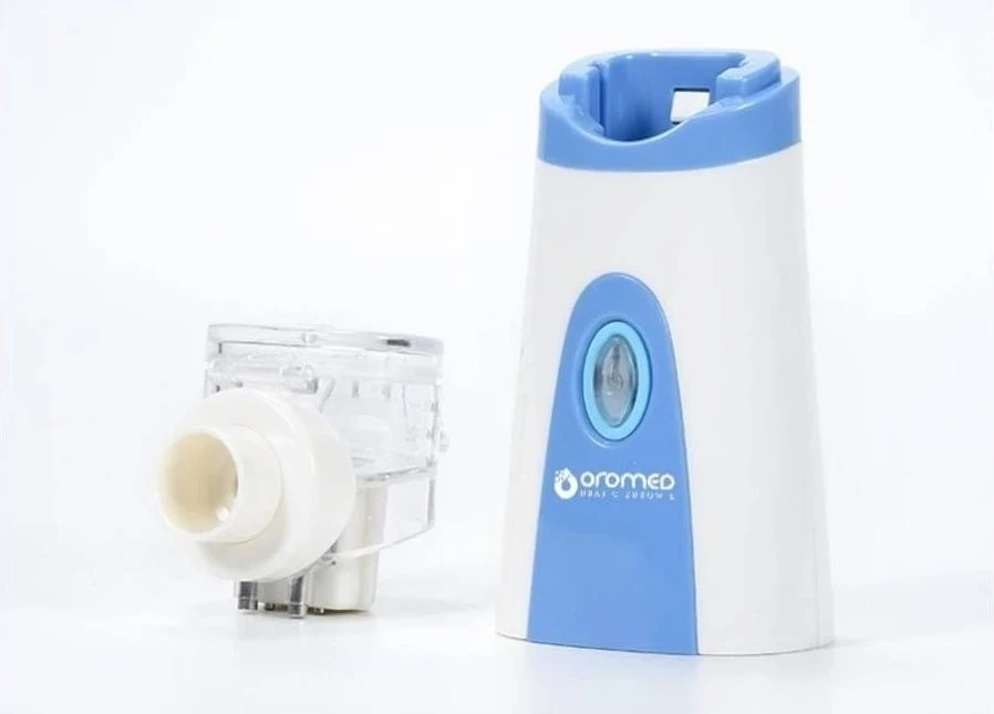 Ultrazvočni inhalator Oromed Oro-Mesh Pro, bel