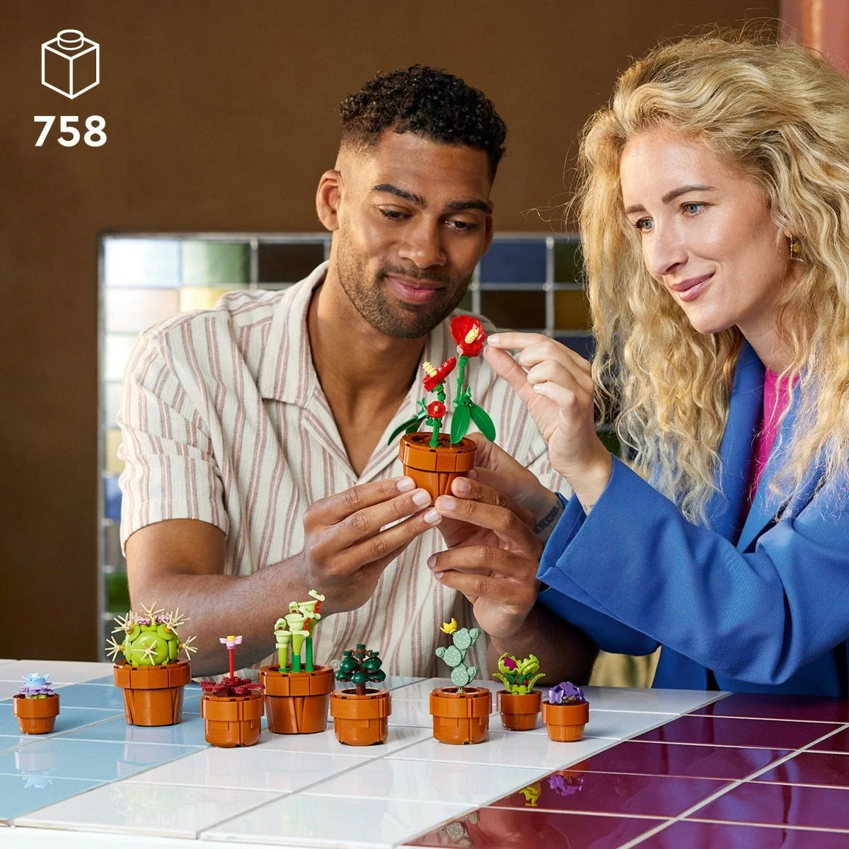 Majhne rastline, LEGO Icons 10329, 758 kosov, dekor za odrasle, plastika