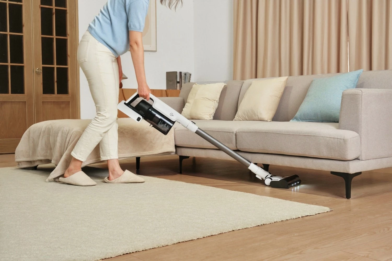 Brezžični sesalnik Tineco A30S PLUS, bel-siv