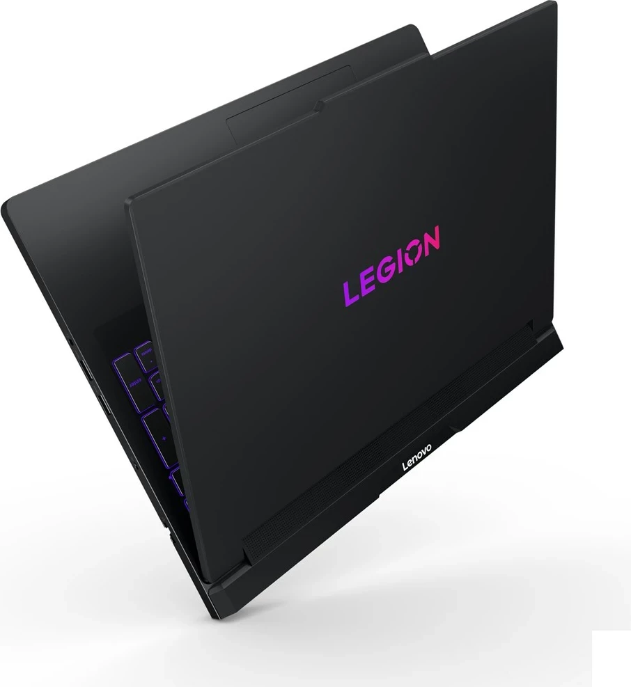 Močan gaming prenosnik Lenovo Legion Pro 7 16IAX10H, 16", Intel Core Ultra 9 275HX, 64 GB RAM, 2 TB SSD, NVIDIA RTX 5080, črn