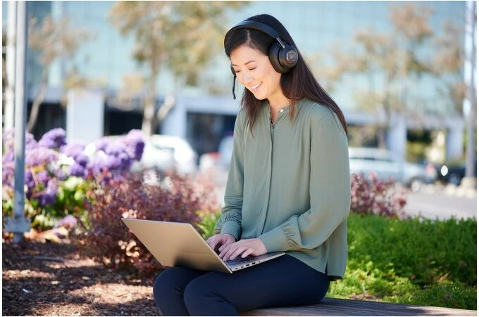 Brezvreten Bluetooth Kensington H3000, brezžične, igralne, 20 - 20000 Hz, črne