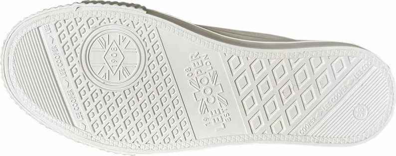 Superge, Lee Cooper, bele