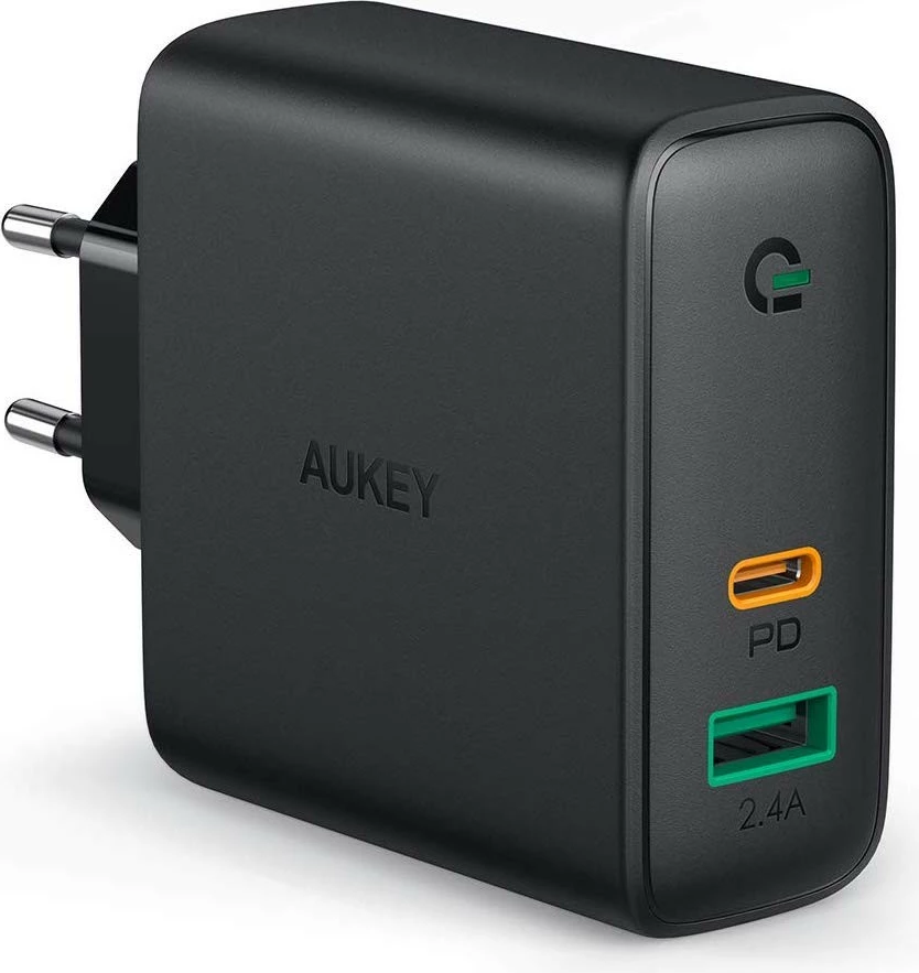 Stenski polnilec AUKEY PA-D3, 60 W, 2x USB (USB-C + USB 3.0), črn