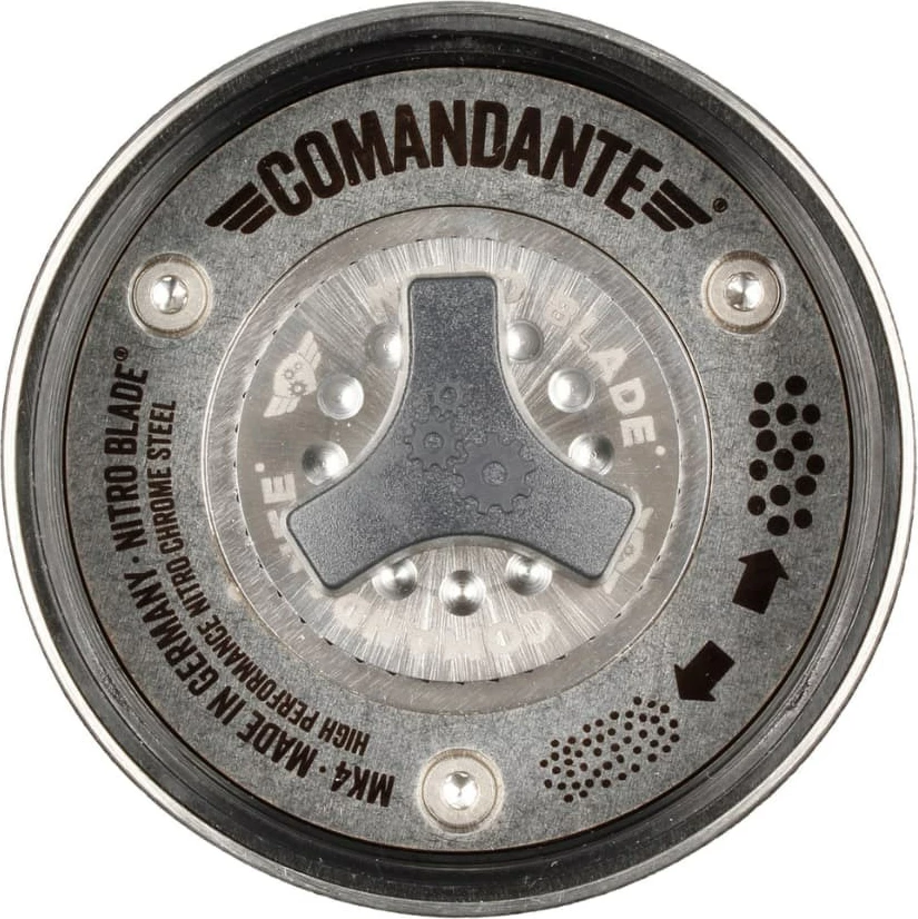 Ročni mlinček za kavo Comandante C40 MK4 Nitro-Blade Racing Green