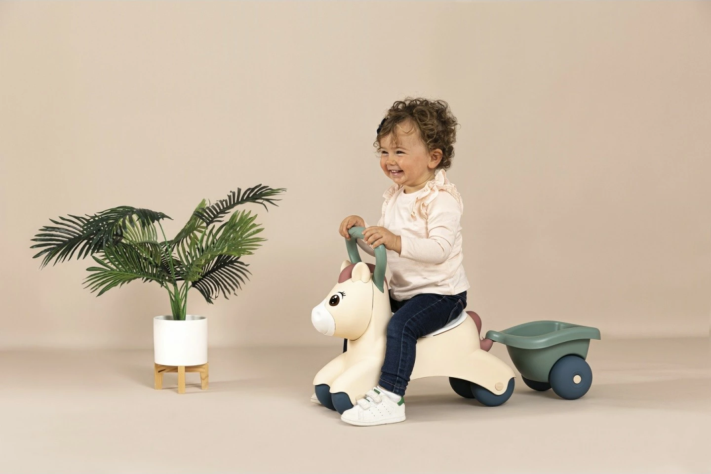 Jezdljiva igrača Baby Pony Smoby 7600140502, plastika, bež/siva/bela, s prikolico