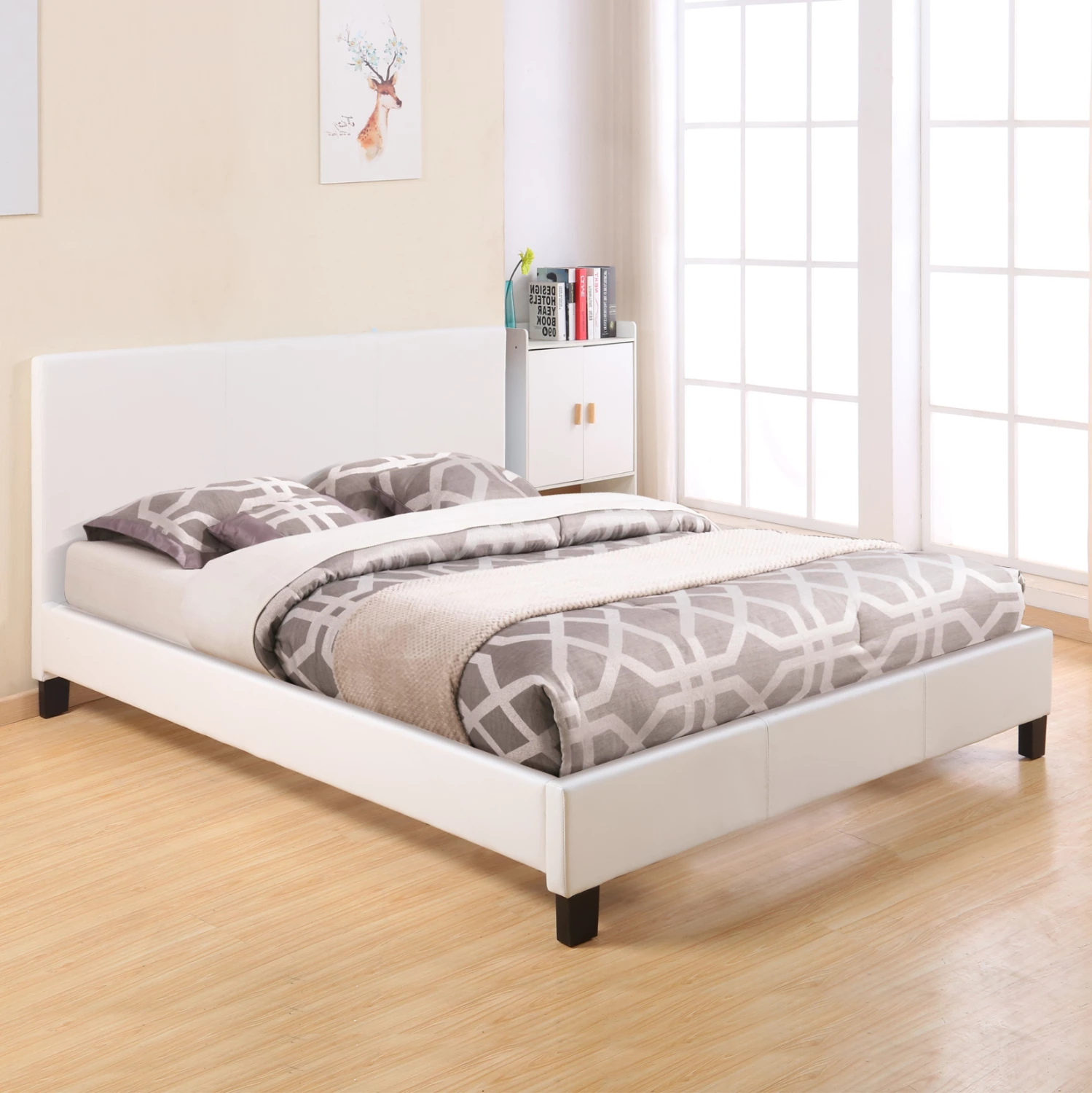Postelja Becca z belo PU FH553.01 150x200 cm