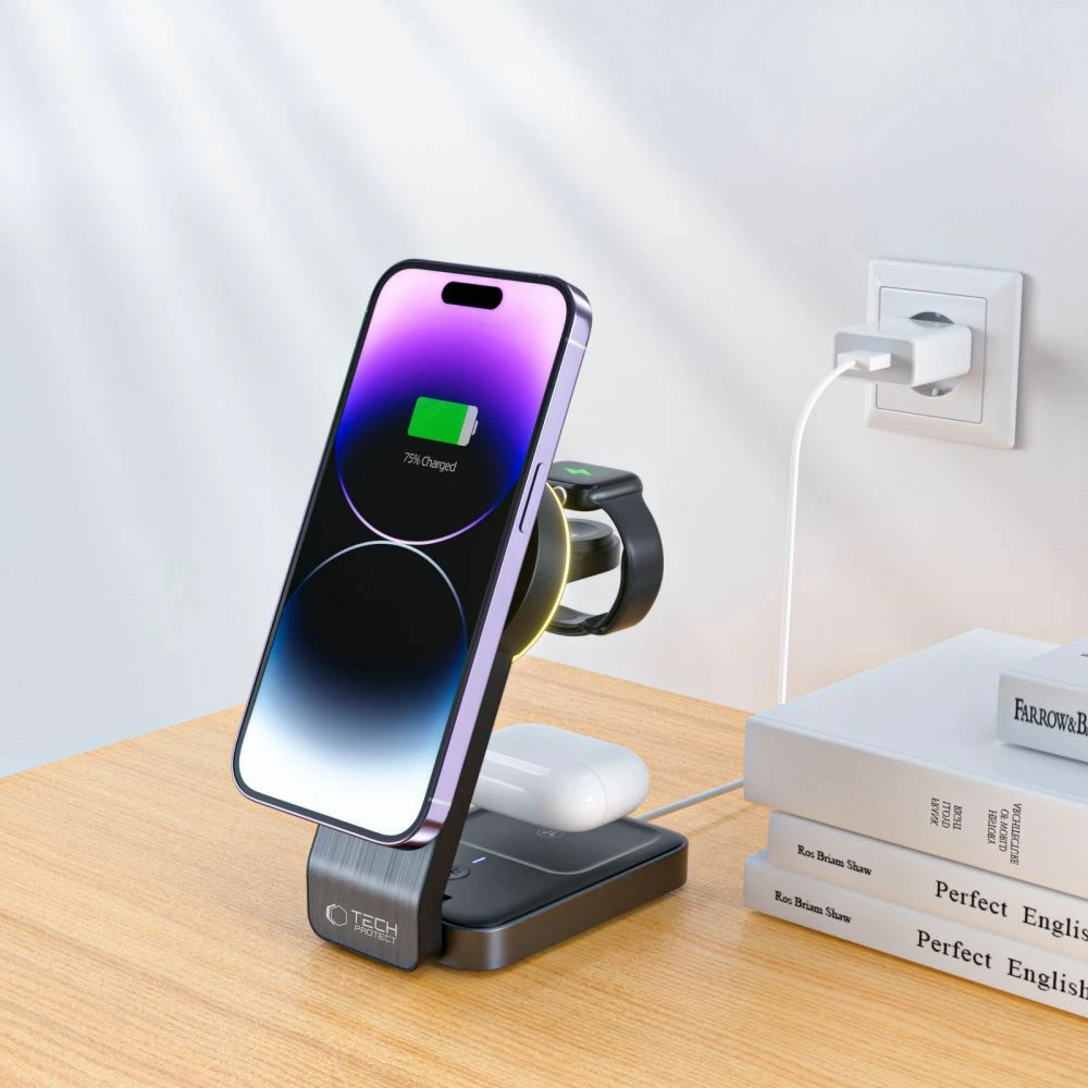 3-v-1 indukcijski polnilec za telefon, Apple Watch in AirPods Tech-Protect QI15W-A28, z MagSafe, črn