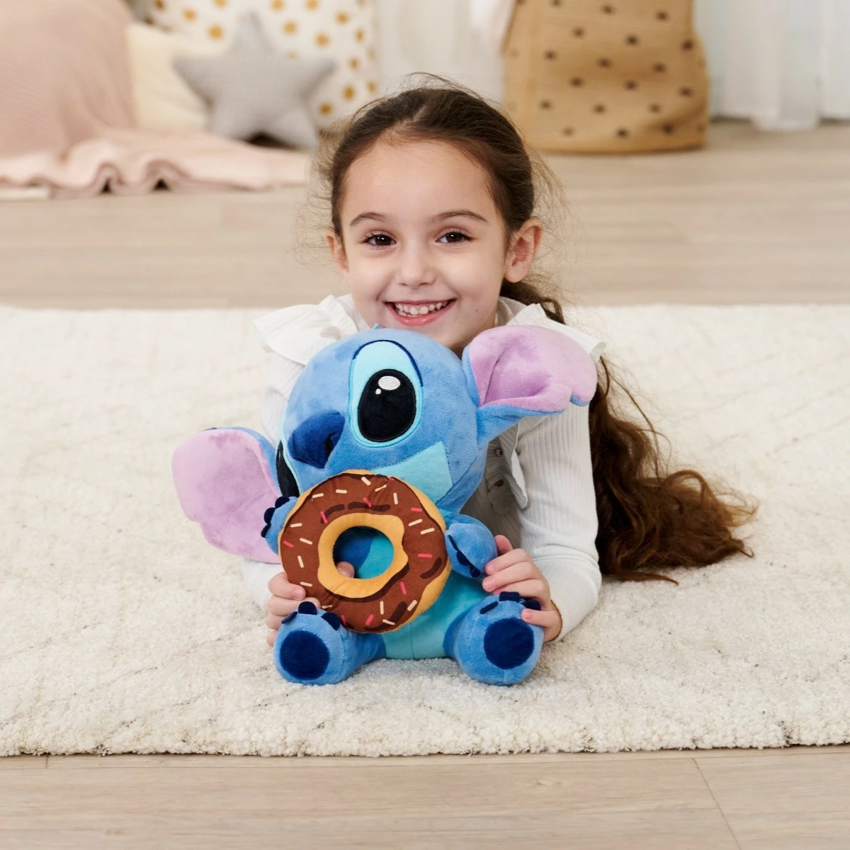 Plišasta igrača s krofom Disney Stitch, Simba, 25 cm, večbarvna