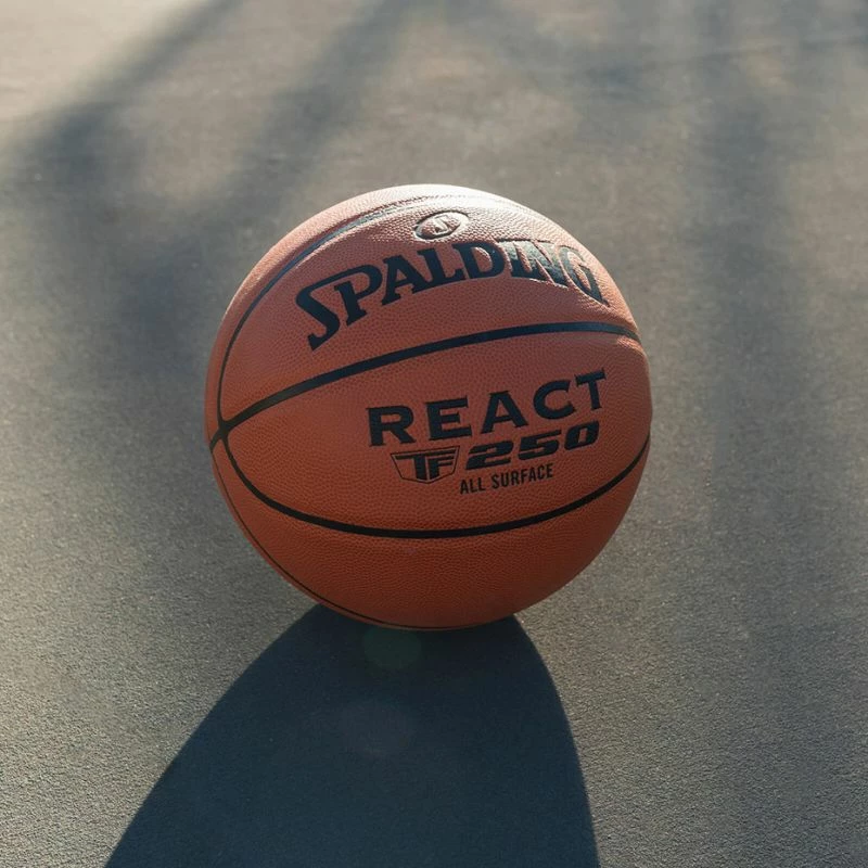 Basketball za moške Spalding React TF-250, velikost 5, rjave barve