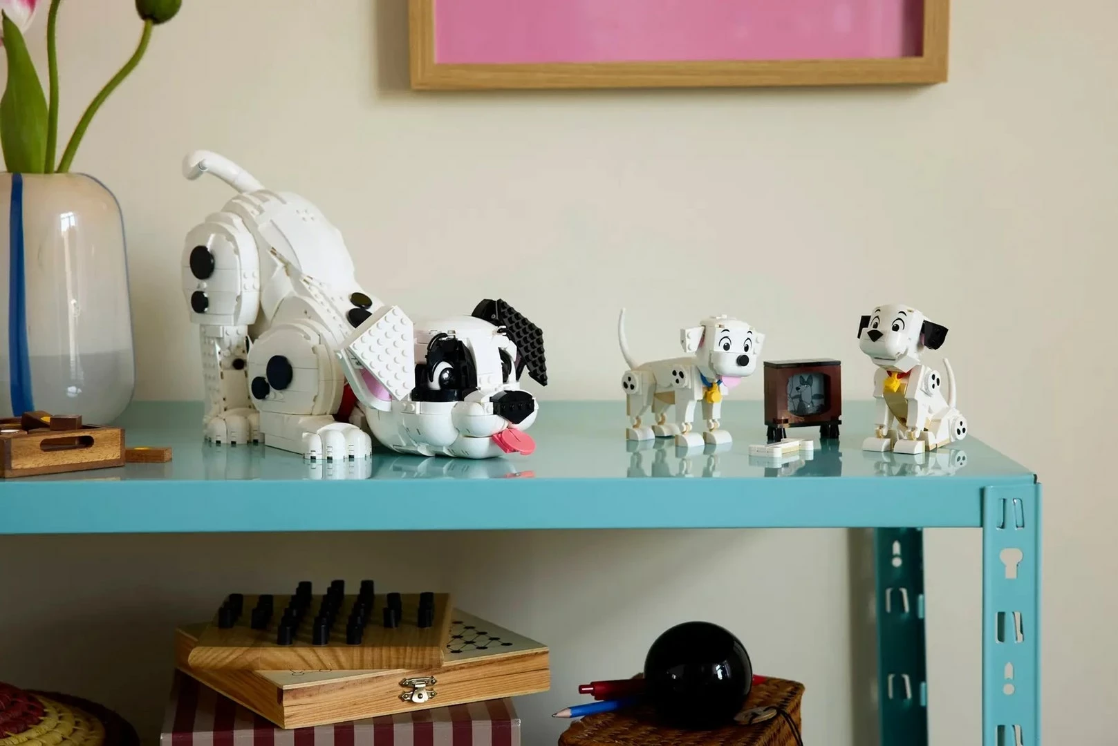 Set LEGO Disney Lucky & Penny, 101 Dalmatincev, 268 kosov