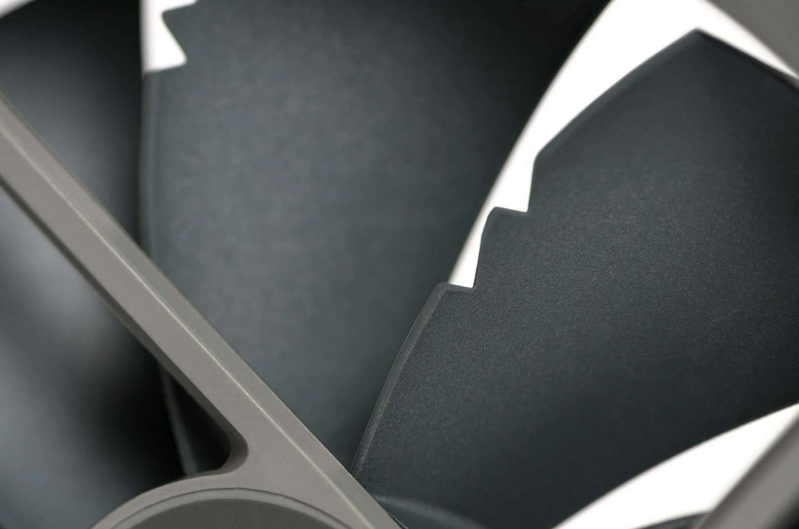 Ftohnik Noctua NF-P14S REDUX-1500 PWM, 14 cm, sivi