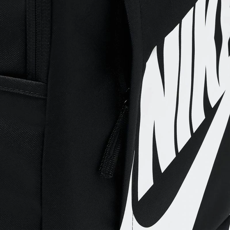 Črno nahrbtnik Nike, za vse