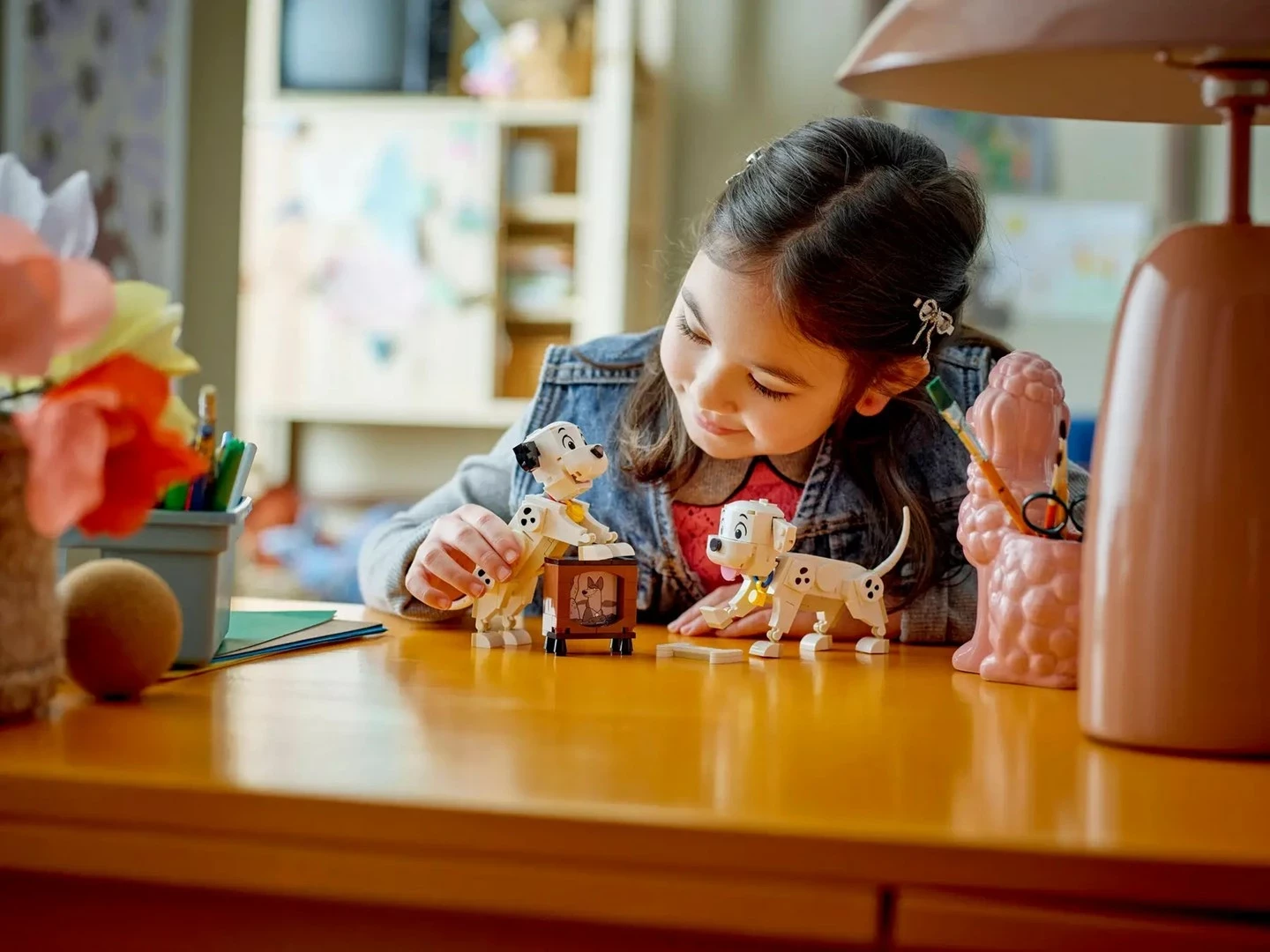 Set LEGO Disney Lucky & Penny, 101 Dalmatincev, 268 kosov