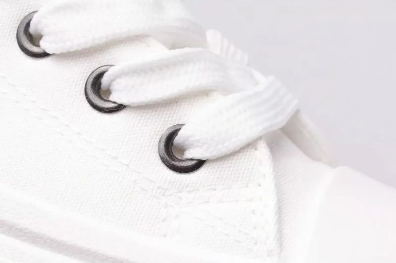 Superge Lee Cooper, bele