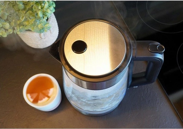 Električni grelnik vode 1,7 L Blaupunkt EKG401, x steklo, prozoren