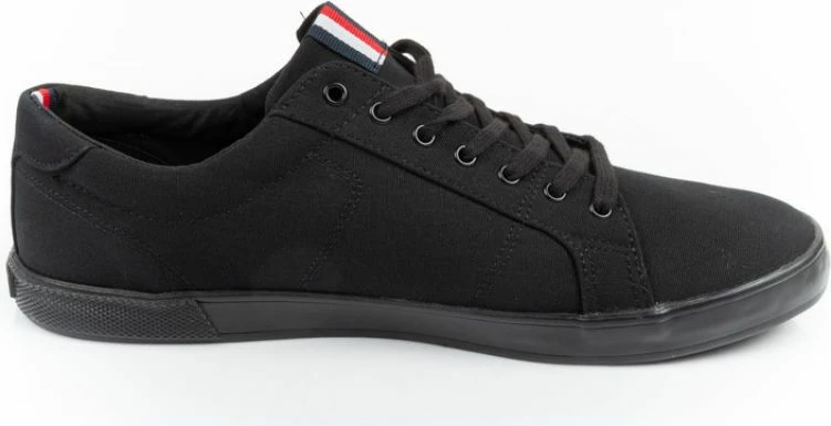 Superge, Tommy Hilfiger, črne