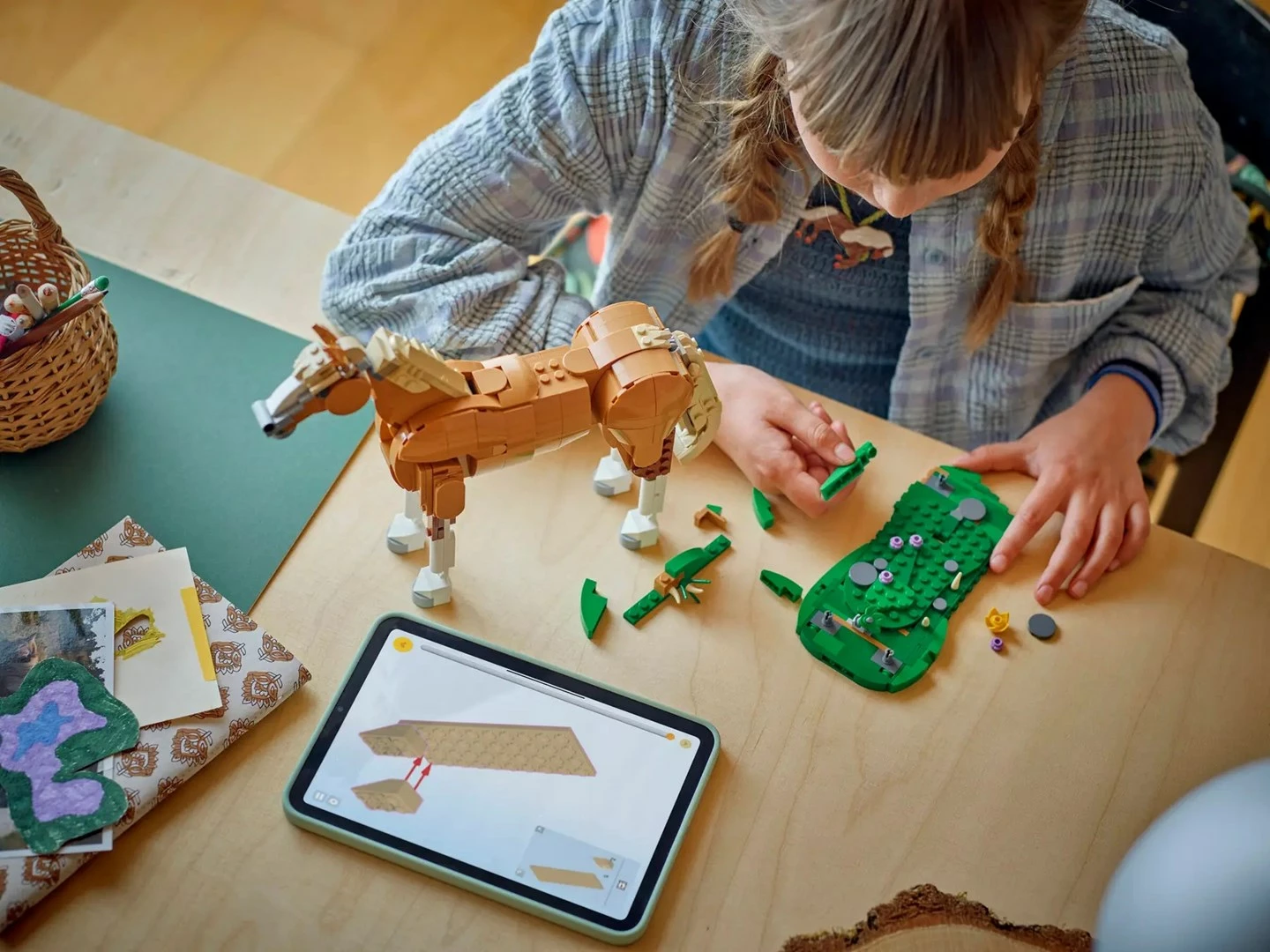 Lep konj, LEGO Creator 3 v 1 31166, 685 kosov