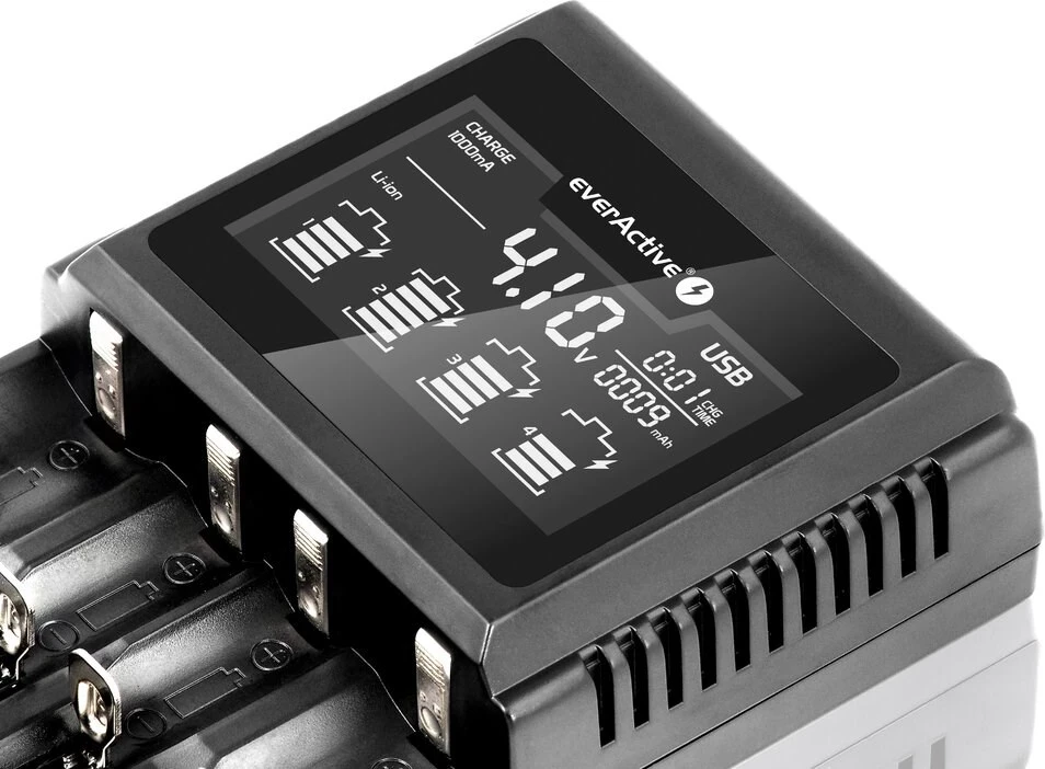 Polnilec za cilindre baterij everActive UC-4000