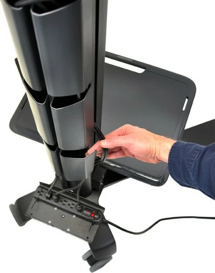 Multimedijski voziček Ergotron Neo-Flex Mobile MediaCenter UHD, za zaslone 50–70 palcev, črn