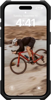 Zaščitni ovitek UAG Essential Armor MagSafe za iPhone 16, črn