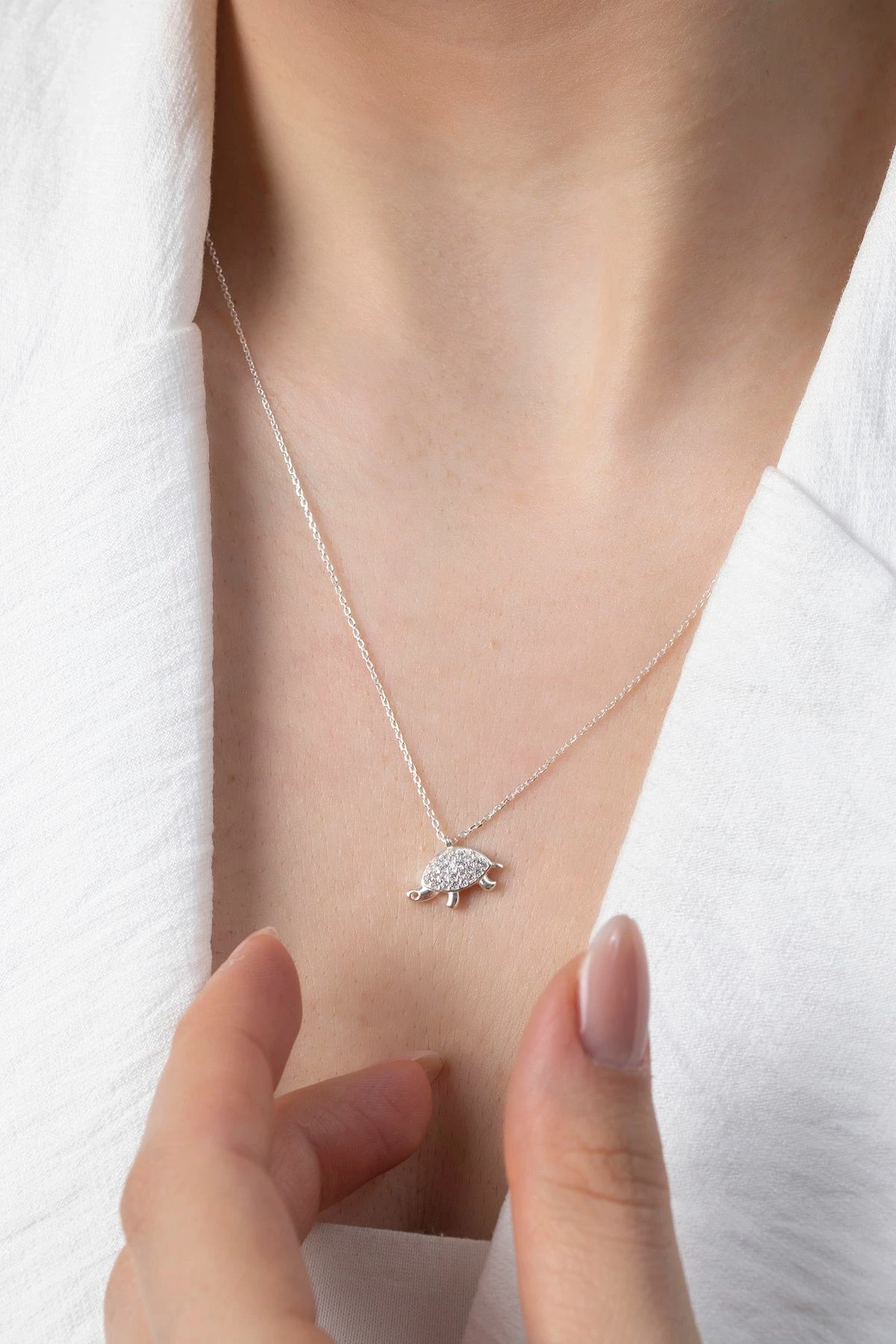 Ogrlica iz 925 srebra z zirkonom, Elika Silver ELKSLVR7804G