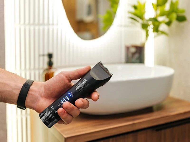 Trymer Lafe MasterTrim, 1800 mAh, 13 nastavkov, črn