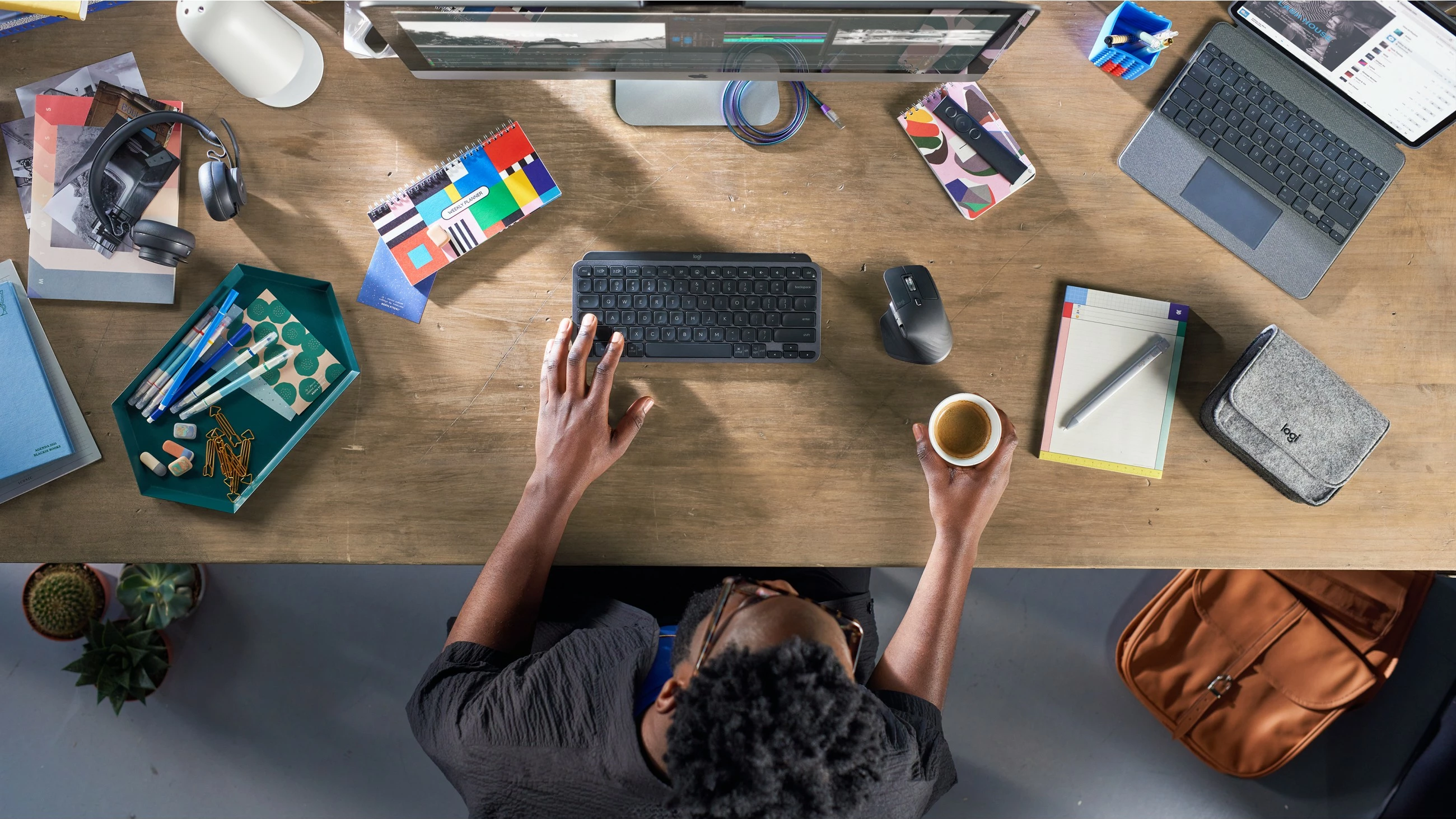 Brezžična osvetljena tipkovnica MX Keys Mini, QWERTZ, LED, grafit - Logitech