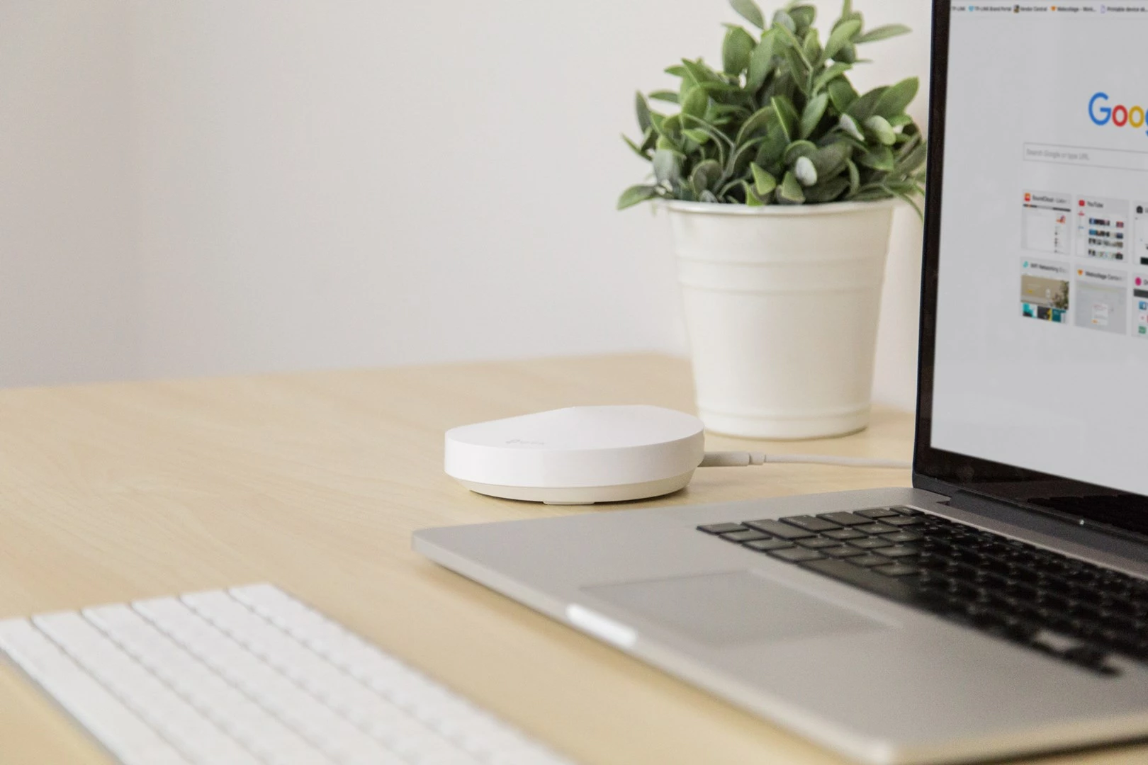 Sistem Wi‑Fi za celo hišo TP‑Link Deco, AC1300, bel