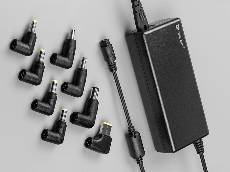 Univerzalni adapter Prime Energy Tracer 70W