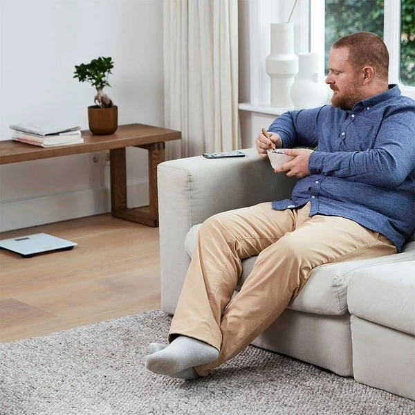 Digitalna tehtnica Omron HN-300T2-EGY