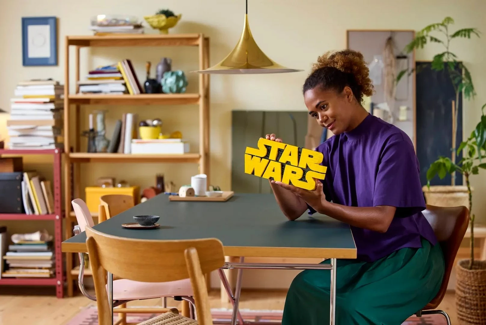 Model logotipa Star Wars, LEGO set 75407, 700 kosov, za odrasle, rumeno/črn