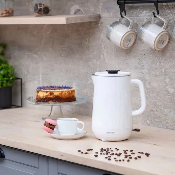 Električni ibrik, 1,5 L, 1800 W, bel — MPM MCZ-115