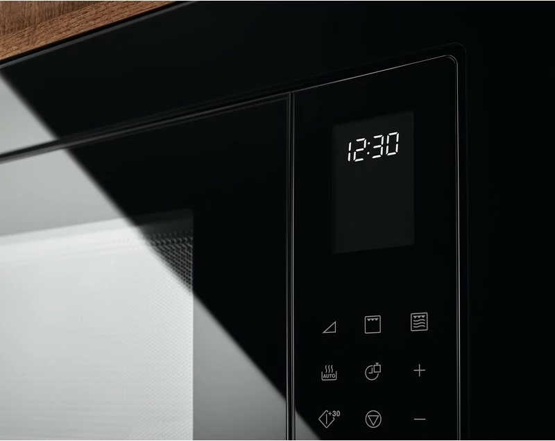 Mikrovalovna z žarom Electrolux LMS4253TMK, 25 L, črna