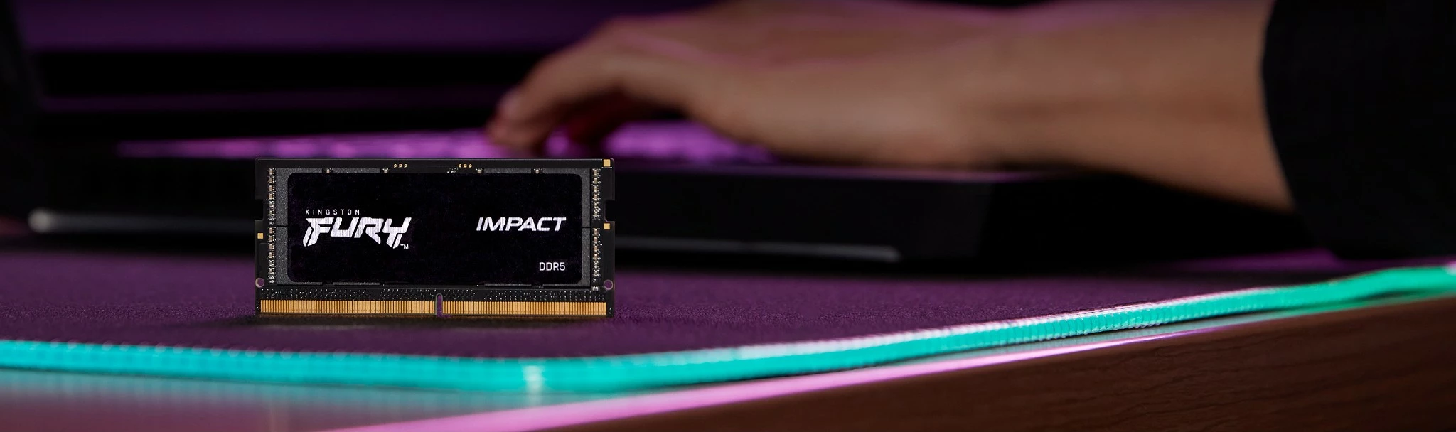 RAM pomnilnik 32GB 5600 MT/s DDR5 Kingston FURY Impact