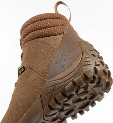 Trekovski čevlji Garmont, rjavi