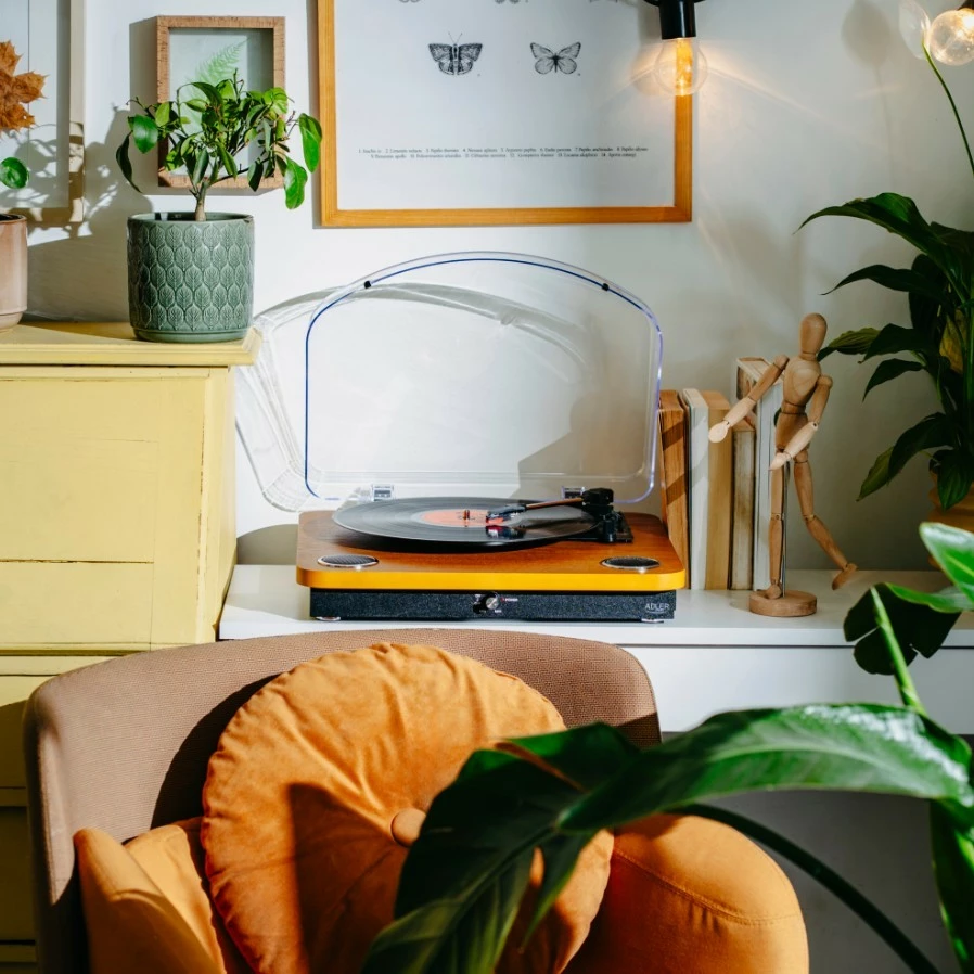 Gramofon Adler AD1914Wood, z Bluetooth, USB, lesene barve