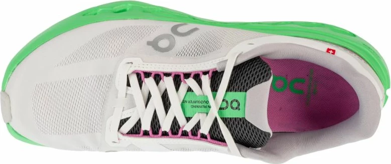 Tekmovalne atlete On Running Cloudsurfer Next, bele