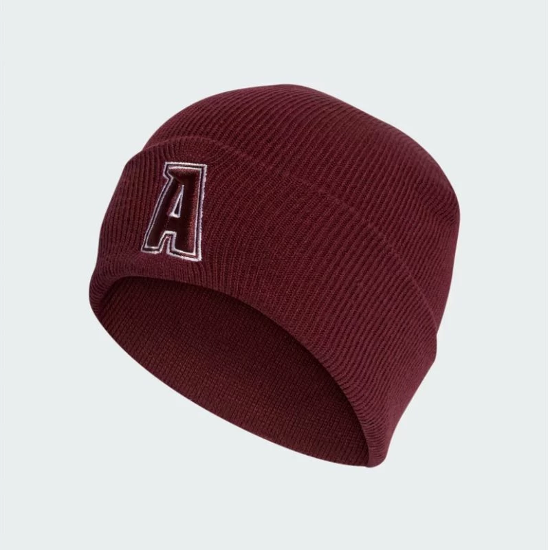 Kapica, adidas, rdeča